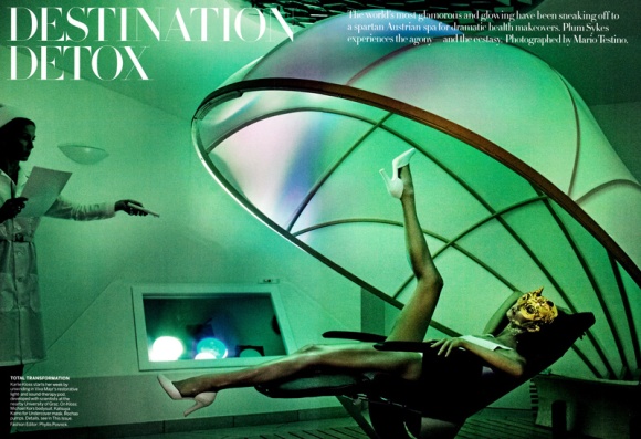 'Destination Detox' Karlie Kloss_by_Mario Testino_US Vogue_July 2013_01